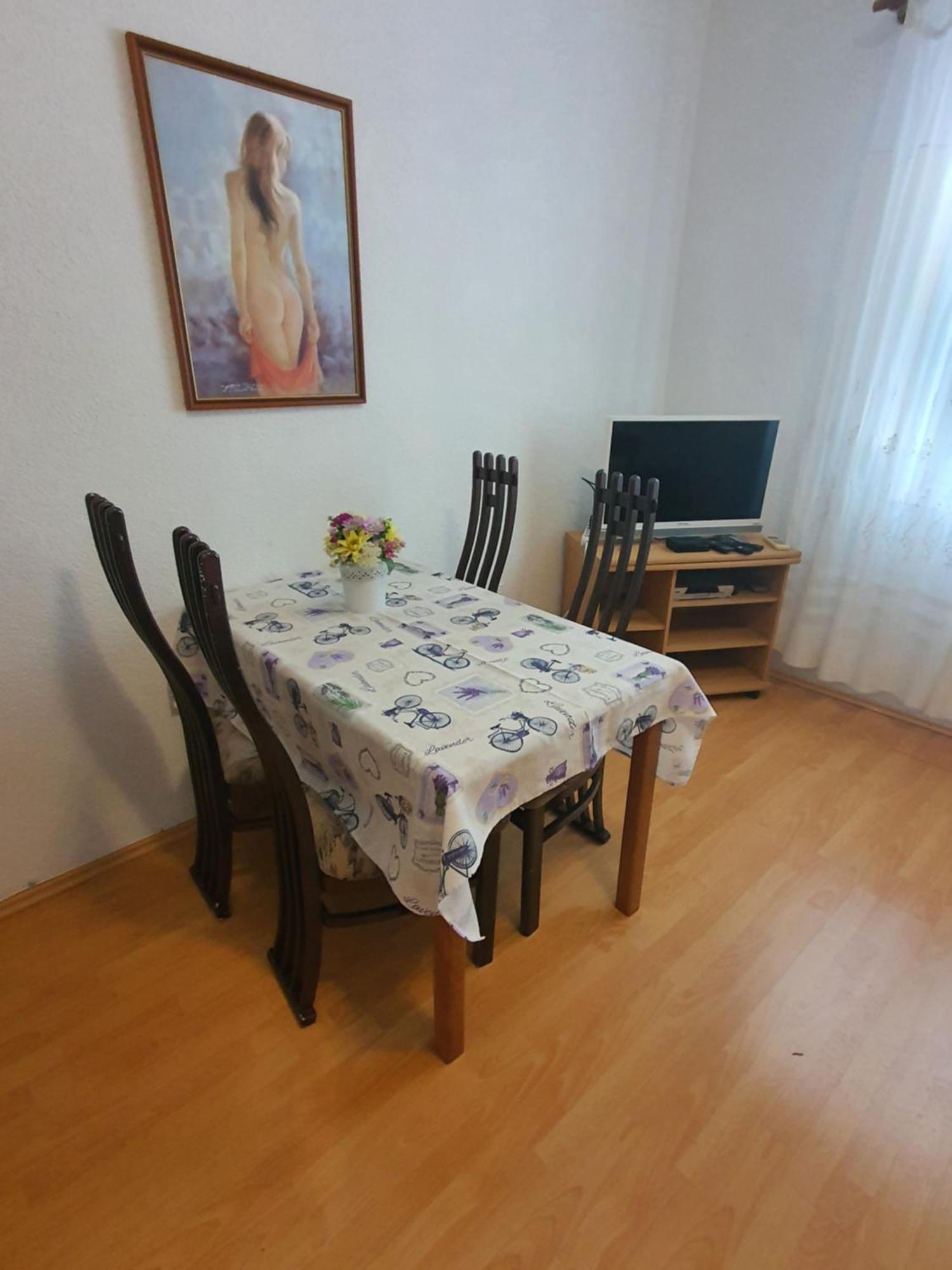 Apartments - Buffet 2B Свети Юрай Стая снимка