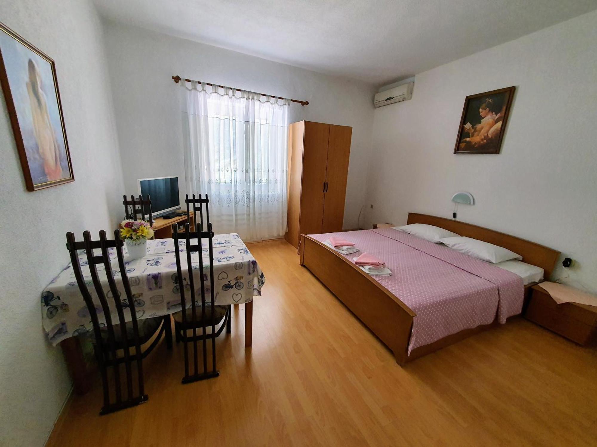 Apartments - Buffet 2B Свети Юрай Стая снимка