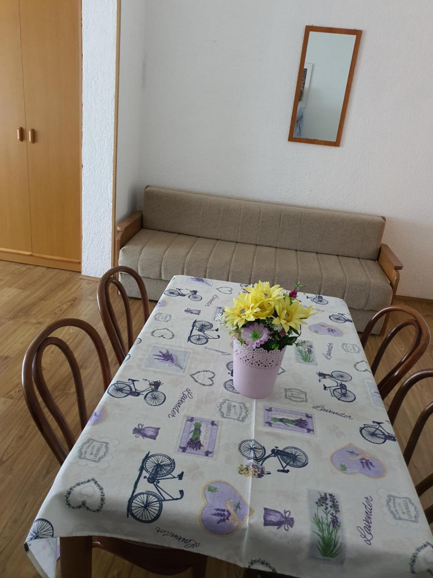 Apartments - Buffet 2B Свети Юрай Стая снимка